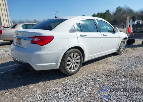 2013 Chrysler 200 Touring из США, поврежденный, VIN 1C3CCBBG5DN731501